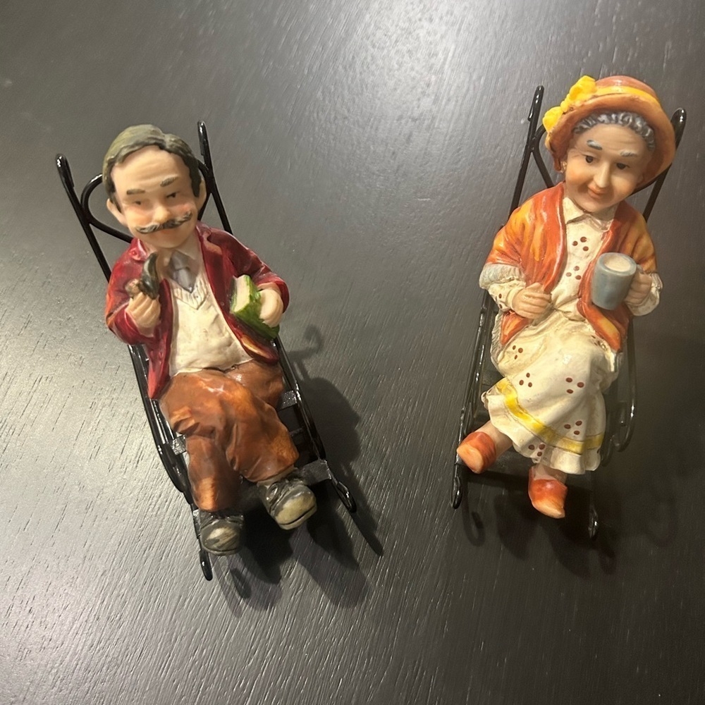 Ma & Pa vintage figurines